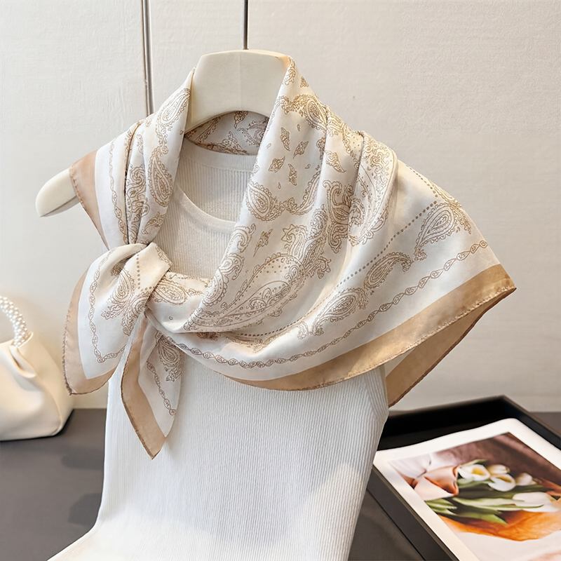 Vintage beige paisley print vi - Head Wrap Turban recensie en prijs